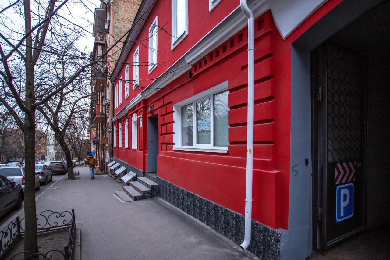 P2B hostel&bar Kijev Kültér fotó